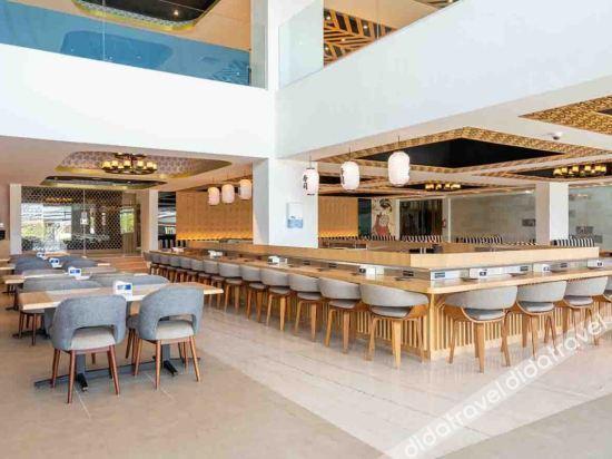 Hotel The Capital And Seminyak (Bali)